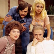 S2.E21: Kelso's Serenade