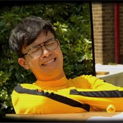 S7.E6: A Coquettish Fascinator