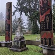 Chief Seattle Grave (Suquamish Memorial Cemetery)
