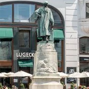 Johannes Gutenberg Monument, Vienna