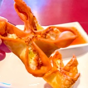 Cheesy Crab Wontons