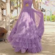 Partial-Tier Skirt (Multiple Ruffles at Bottom)