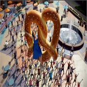 Crazy Ex-Girlfriend: "Josh Just Happens to Live Here!" (S1,E1)