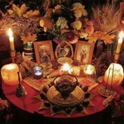 Make an Autumn Altar