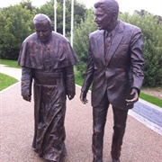 Pope John Paul II and Reagan, Gdansk