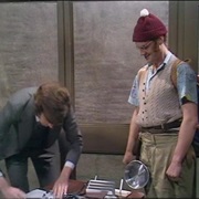 S3.E8: The Cycling Tour