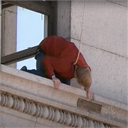 Treasure Hunters: "Back to America" (S1,E8)