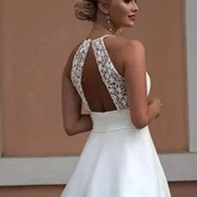 Halter Neck With Back Straps Forming Triangle