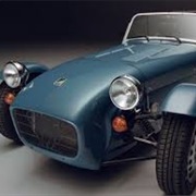 S21.E4: Clarkson Attempts to Prove That Cars Are Better Than Motorbikes