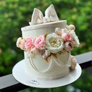 Hatbox Cake
