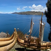 Visit the Floating Islands of Lake Titicaca