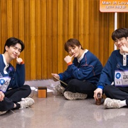 Man in Love Boys' Generation