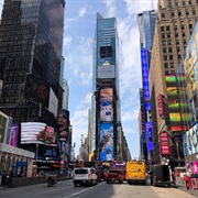 One Times Square (Building With New Years Ball on Top)