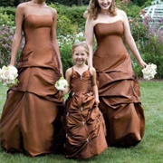 Bridesmaids Dresses With Pickups