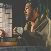 S2.E4: The Moonrise Bodyguard