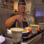 Ugly Delicious: "Kids Menu" (S2,E1)