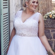 Tulle Shoulder Straps on Wedding Gown