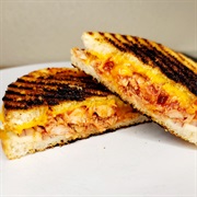 Marble Cheddar and Chicken Gravy Grilled Cheese