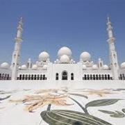 Sheikh Zayed Grand Mosque Center, Abu Dhabi, United Arab Emirates