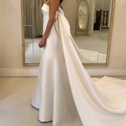 Watteau Train Attached at Mid-Back