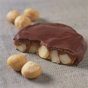 Macadamia Clusters