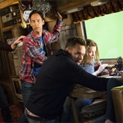 S6.E10: Basic RV Repair and Palmistry