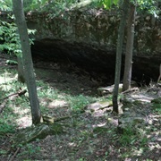 Charles Town Cave