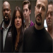 The Knights of Prosperity: "Operation: Panic Room" (S1,E8)