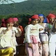 14. Maiya Mori Mai Nahi Makhan Khayo and Kaliya Nag Tandav