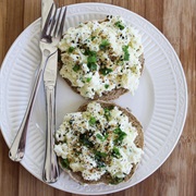 12-Grain Bread With Scrambled Eggs and Roasted Onions
