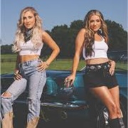 Maddie & Tae