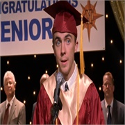 Malcolm in the Middle: "Graduation" (S7,E22)