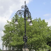 Gordon Lamp