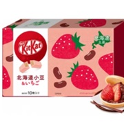 Kit Kat Red Bean & Strawberry