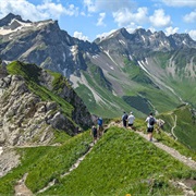 Fürstin-Gina Hiking Trail