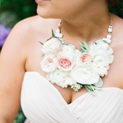 Fresh Flower Necklace