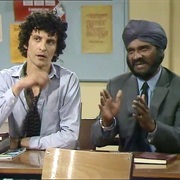 S3.E7: The School Fete