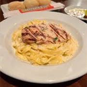 Fettuccine Alfredo