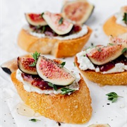 Goat Cheese and Fig Crostini
