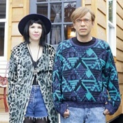 S5.E8: House for Sale