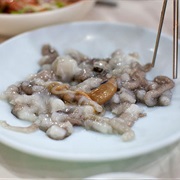 Sannakji (Live Octopus Tentacles)