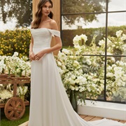 Small Horizontal Pleats on Bodice