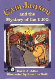 Cam Jansen and the Mystery of the UFO (David A. Adler)