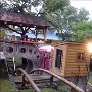 Marche Du Mille-Pattes (La Ronde)