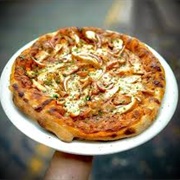 Roast Chicken Pizza With Mustard Honey Sauce