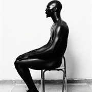 Untitled (Seated Nude) (Lakin Ogunbanwo)