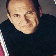 S18.E3: Joe Pesci/Spin Doctors