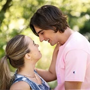 Max & Holly (Neighbours)