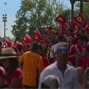 S6.E8: Forza Ferrari