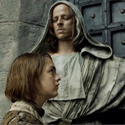 S5.E2: The House of Black and White